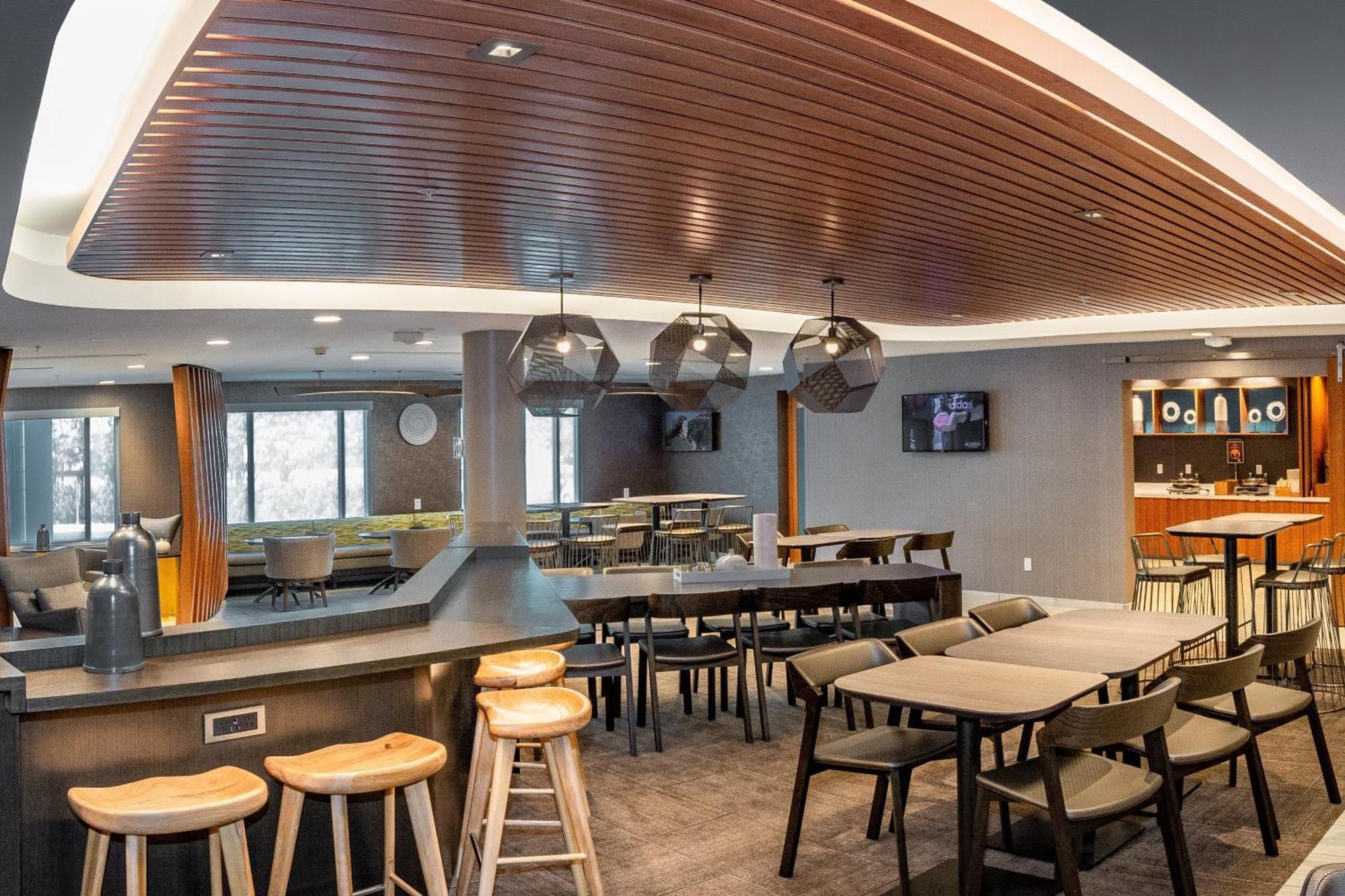 Springhill Suites Anchorage Midtown Exteriér fotografie